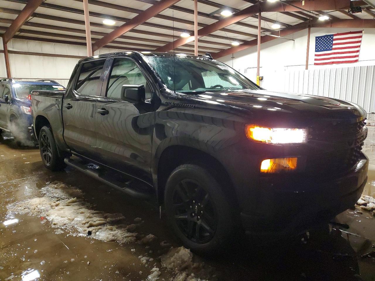 2022 Chevrolet Silverado Ltd K1500 Custom - Image 4