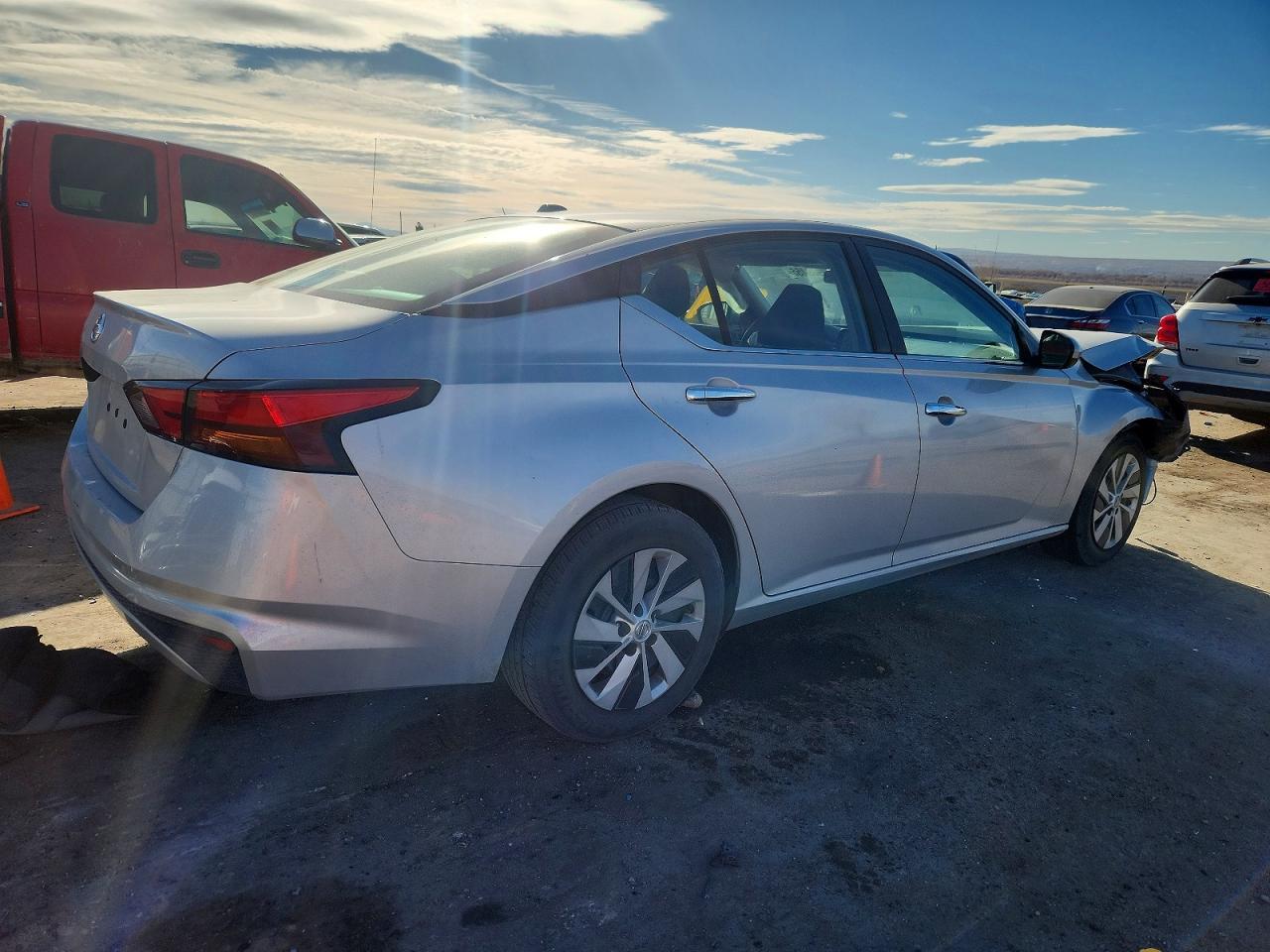 2020 Nissan Altima S - Image 3