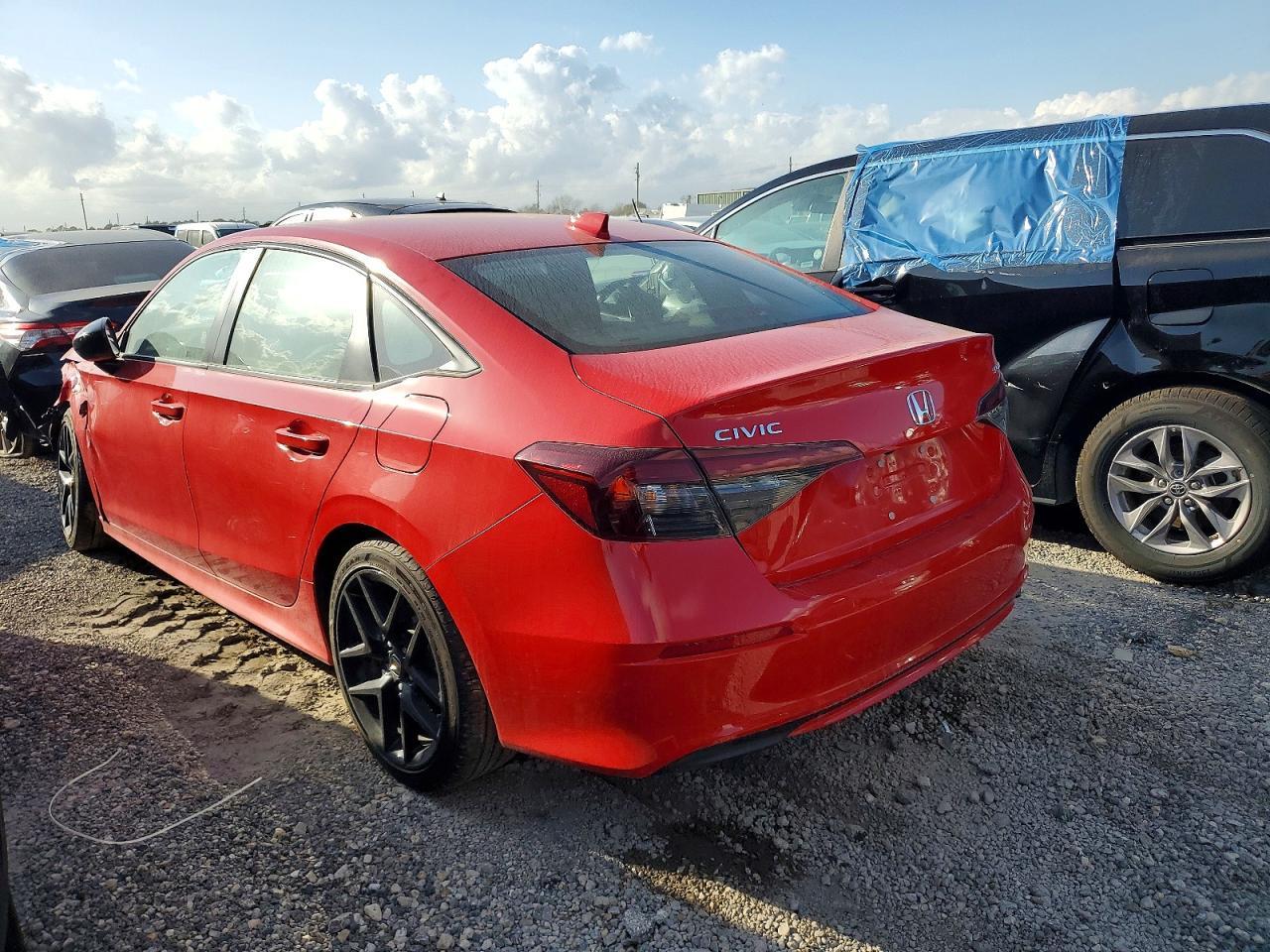 2025 Honda Civic Sport - Фото 2