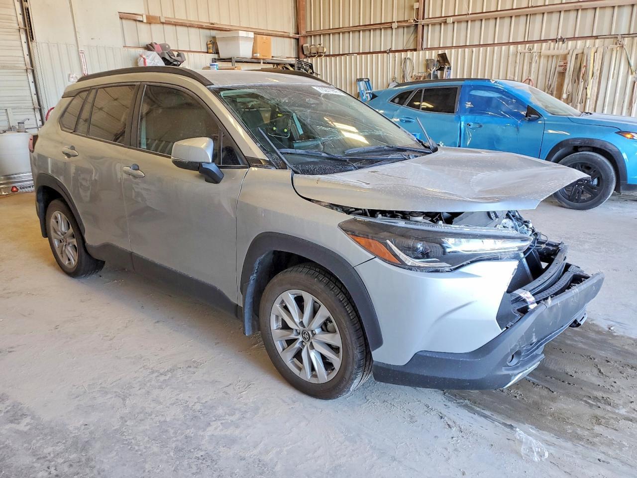 2024 Toyota Corolla Cross Le - Image 4