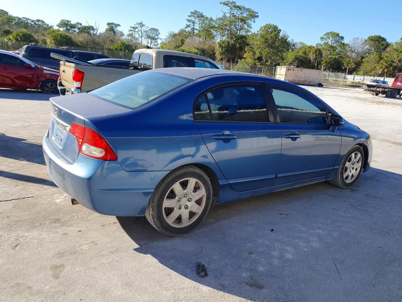 2010 Honda Civic Lx - Фото 3