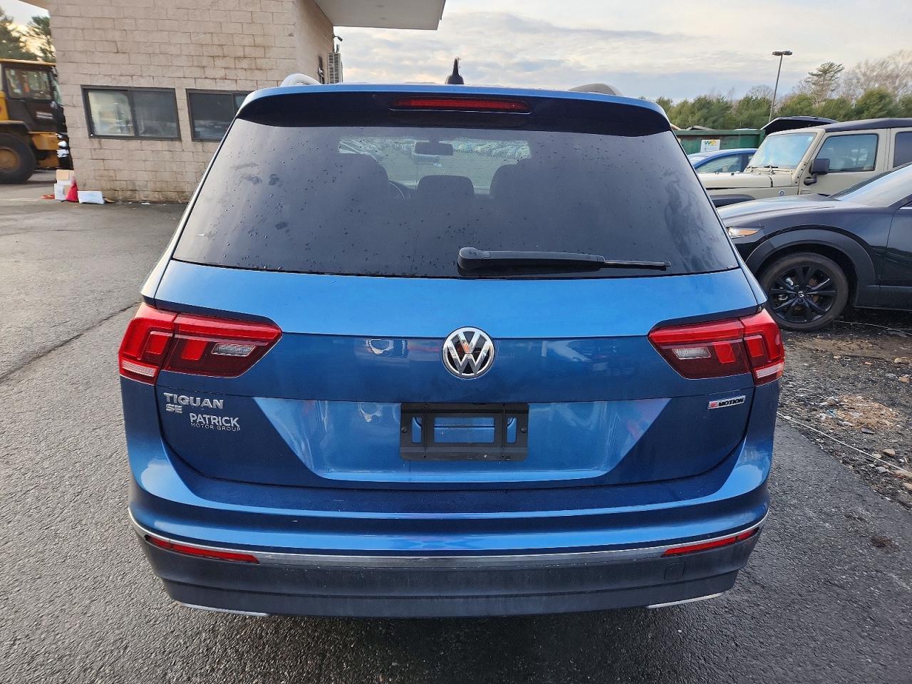 2020 Volkswagen Tiguan Se - Фото 6
