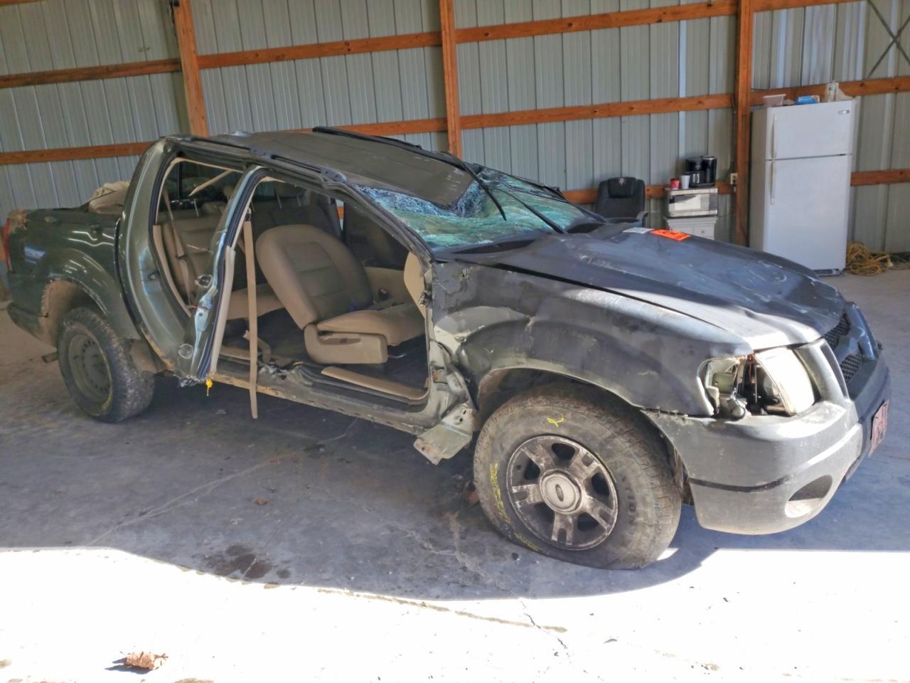 2003 Ford Explorer Sport Trac - Фото 4