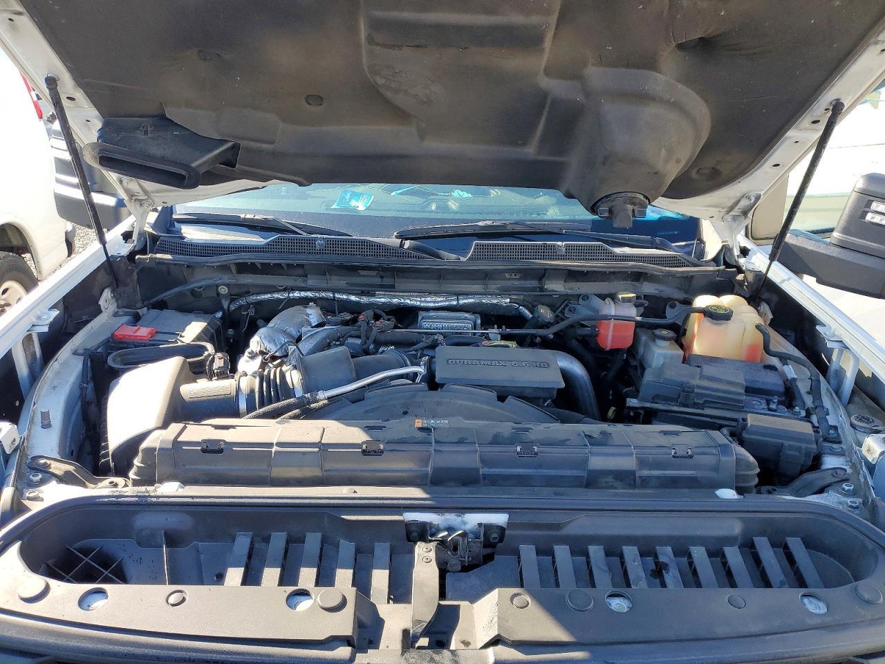 2021 Chevrolet Silverado C3500 - Фото 7