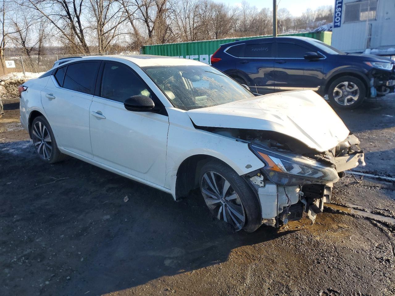 2021 Nissan Altima Sr - Image 4
