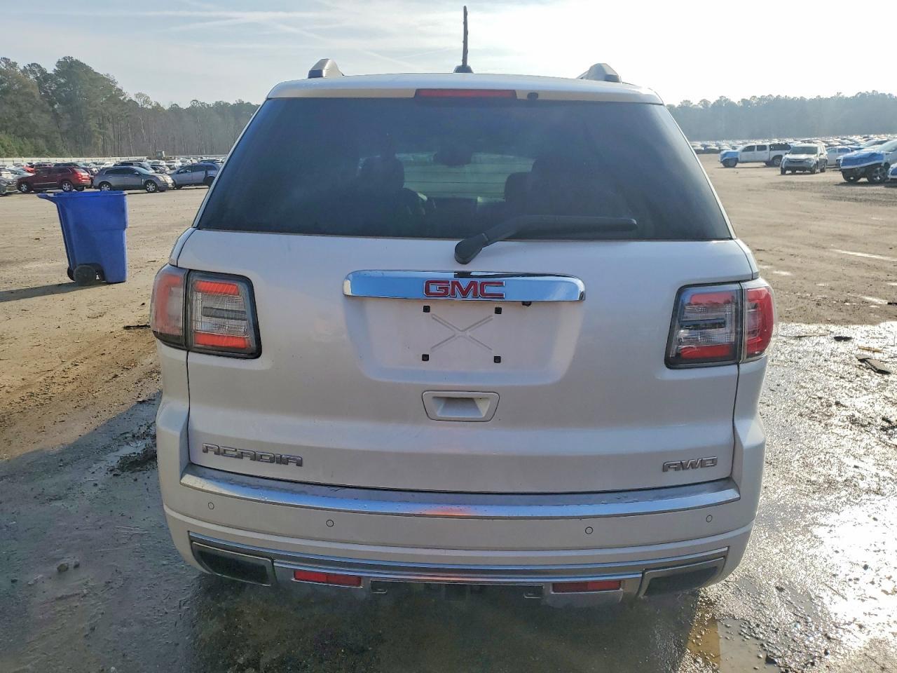 2016 GMC Acadia Denali - Фото 6