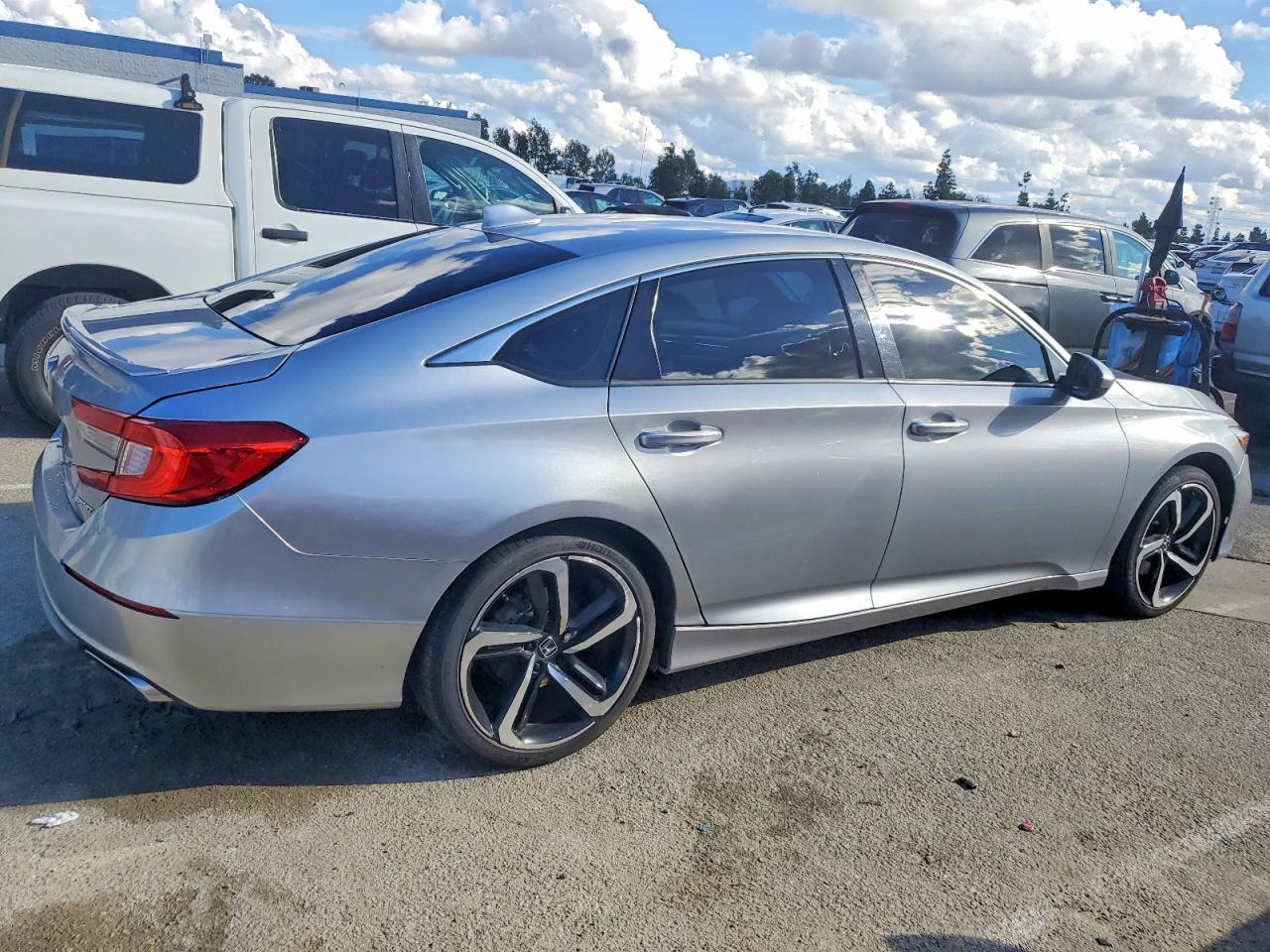 2019 Honda Accord Sport - Фото 3