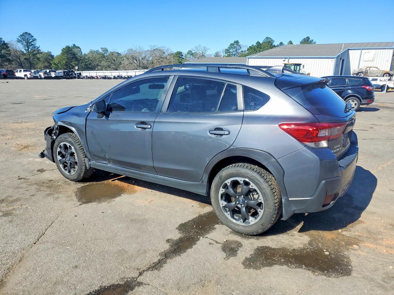 2023 Subaru Crosstrek Premium - Image 2