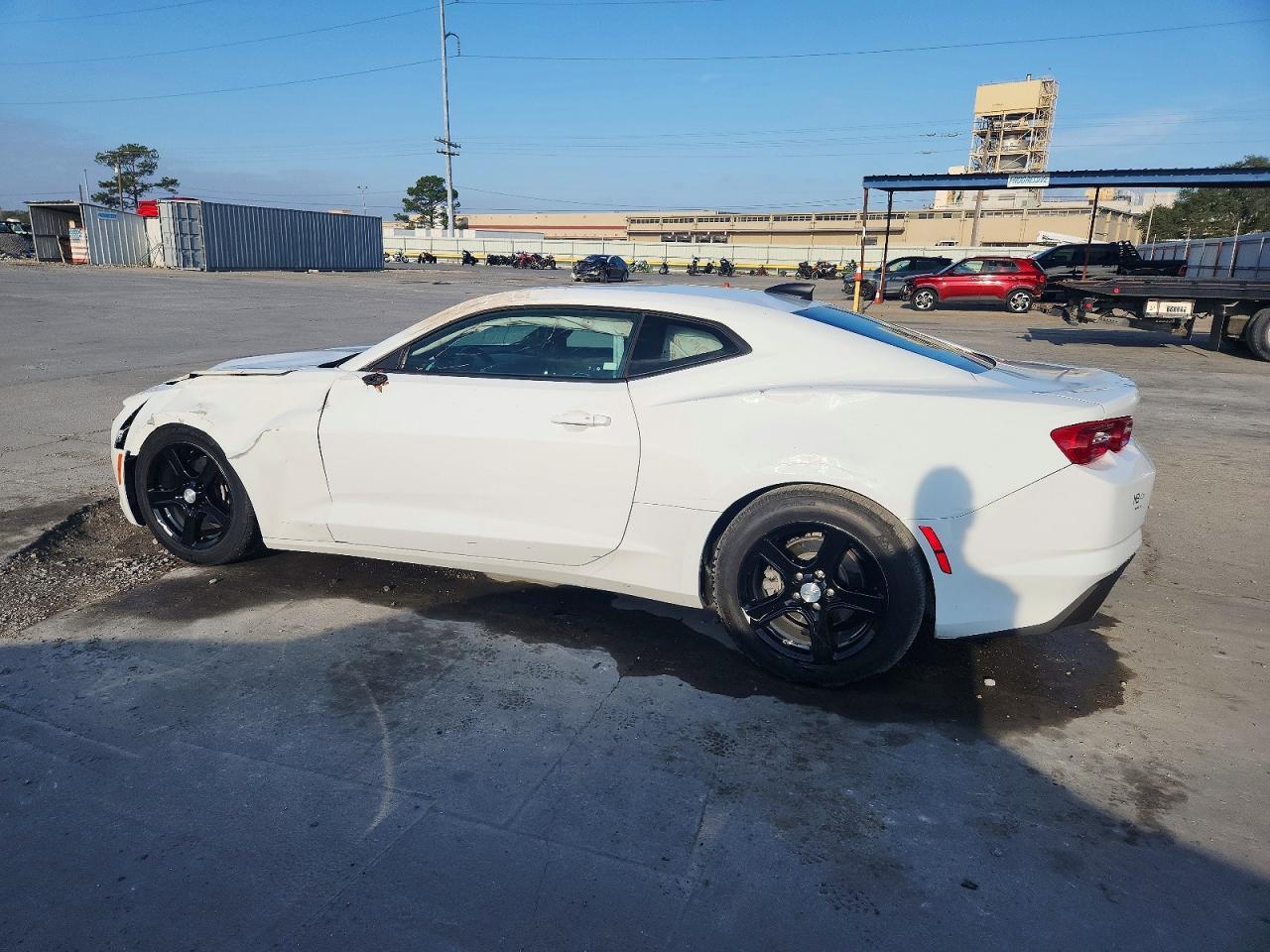 2022 Chevrolet Camaro Ls - Фото 2