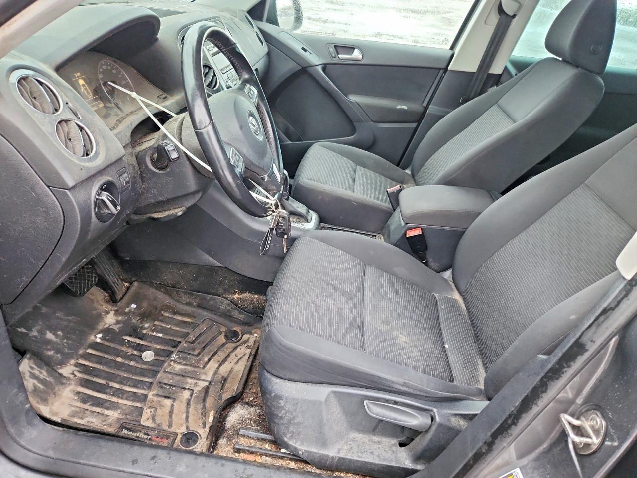2014 Volkswagen Tiguan S - Фото 7
