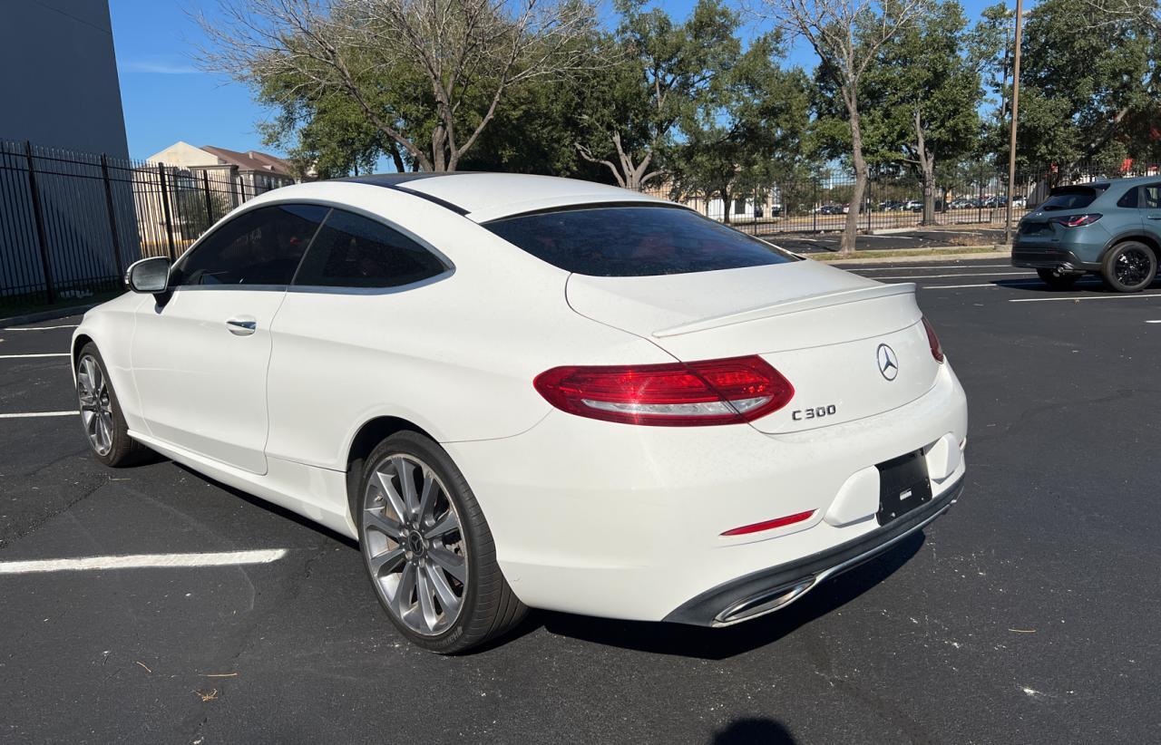 2018 Mercedes-Benz C 300 - Фото 3