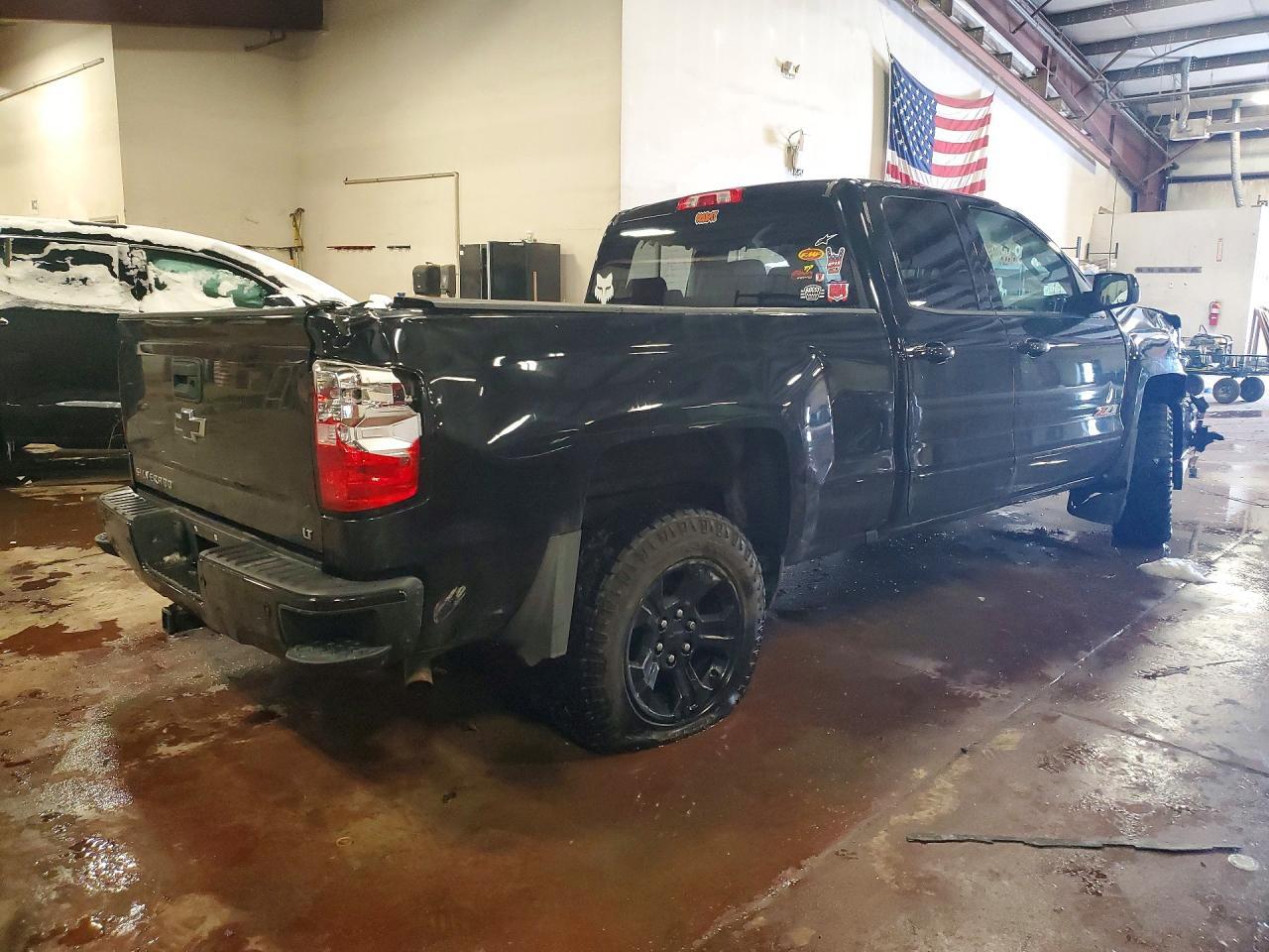 2018 Chevrolet Silverado K1500 Lt - Image 3