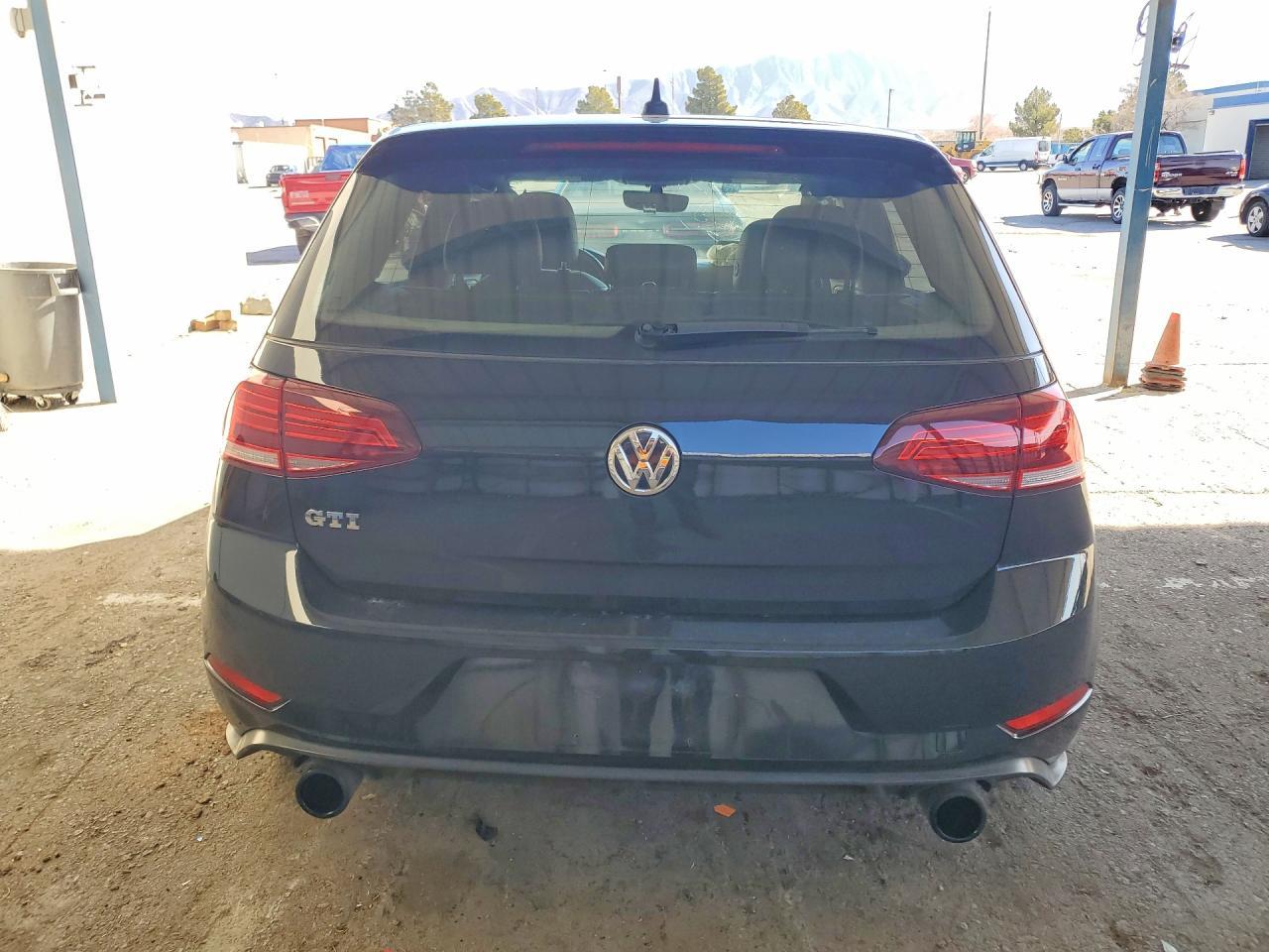 2018 Volkswagen Gti S/Se - Image 6