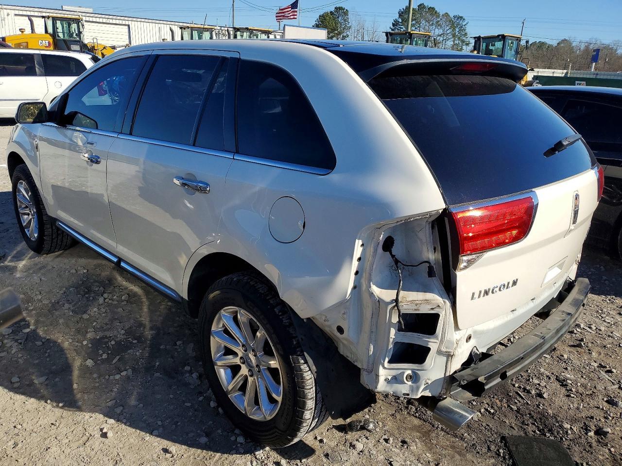 2012 Lincoln Mkx - Image 2