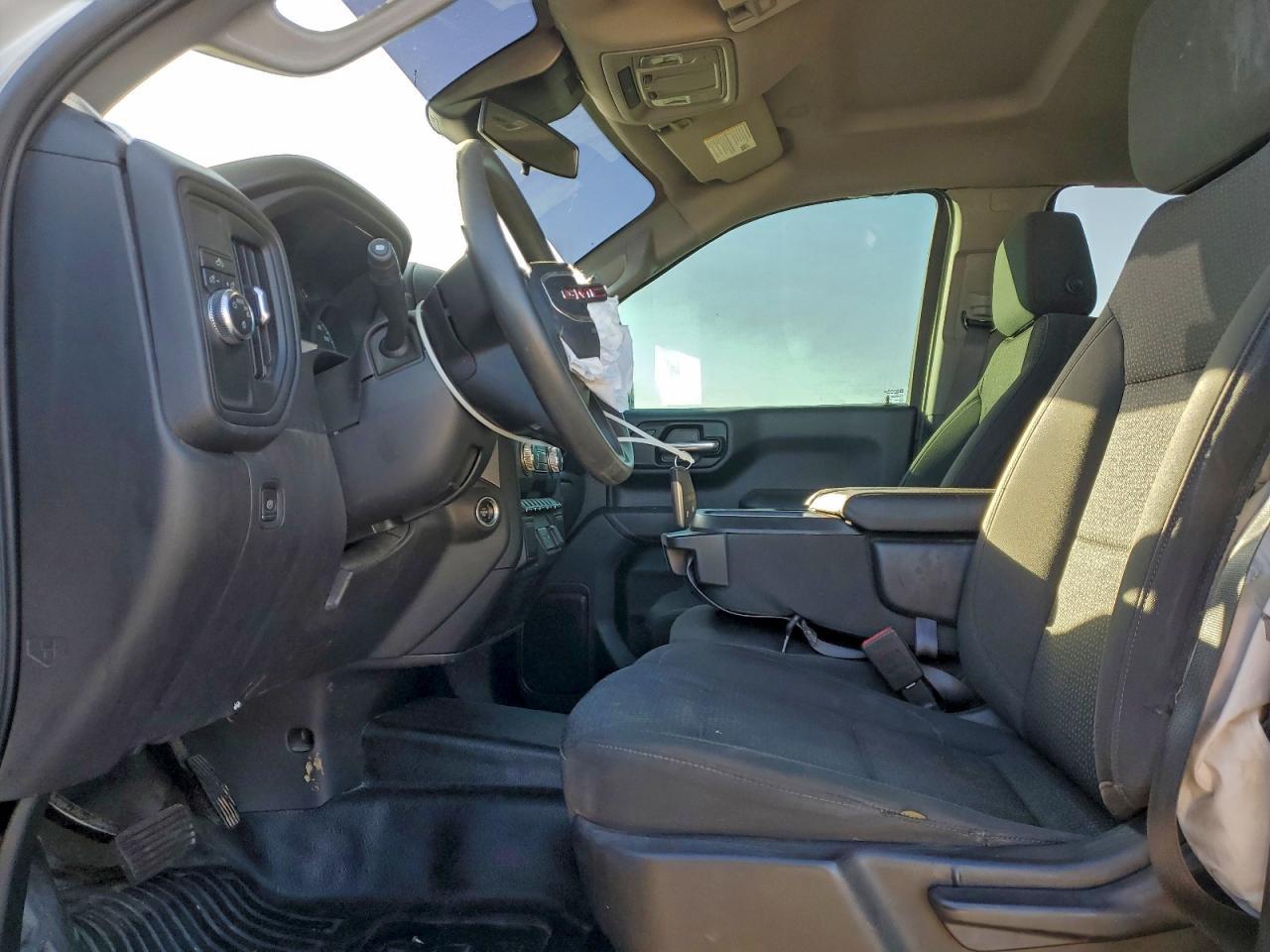 2023 GMC Sierra C1500 - Фото 7