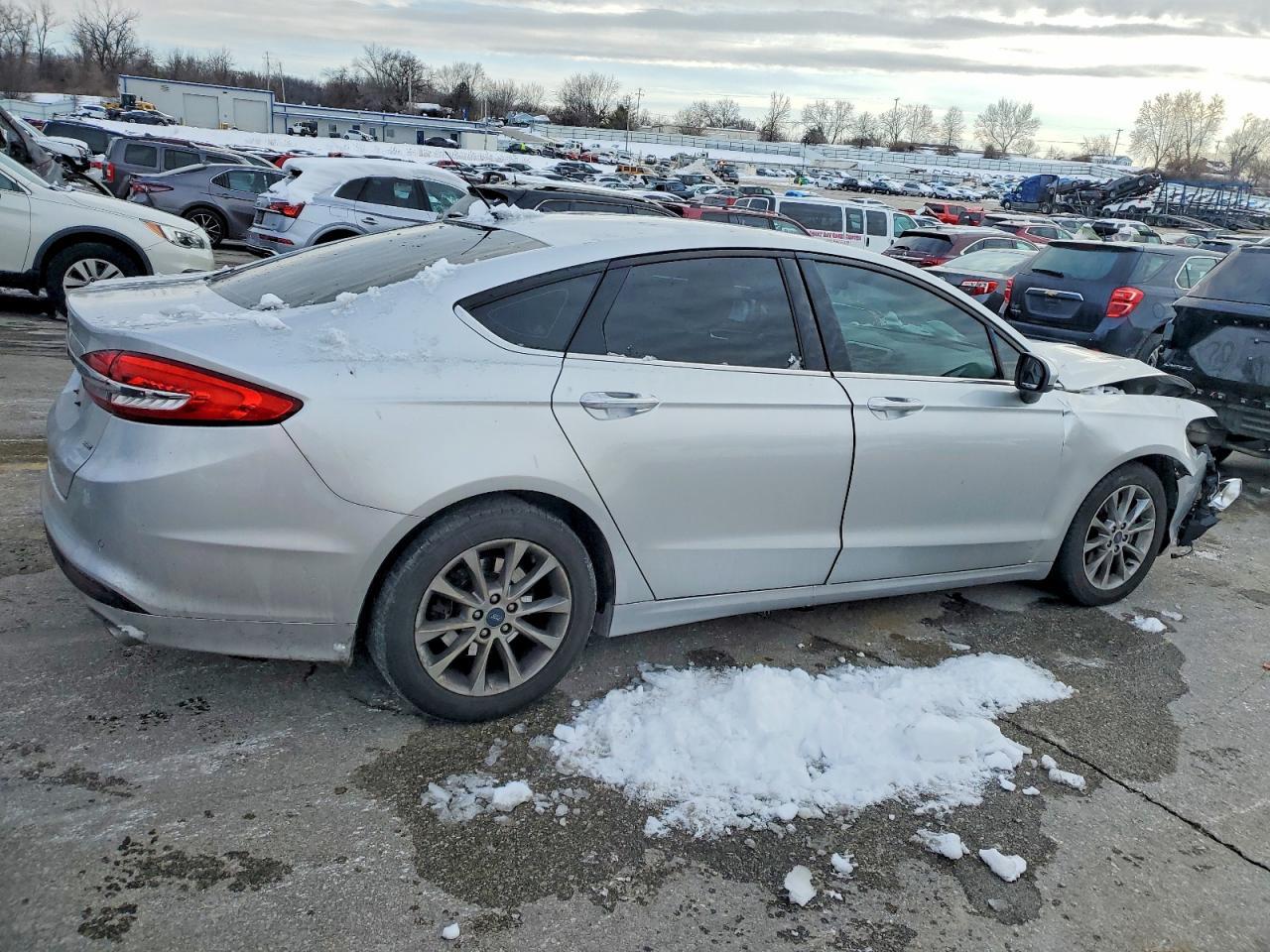 2017 Ford Fusion Se - Image 3