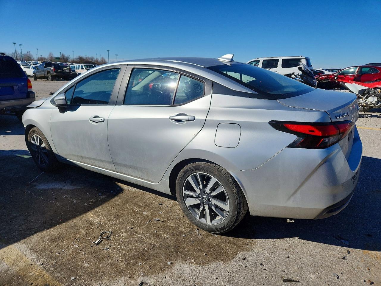 2021 Nissan Versa Sv - Image 2
