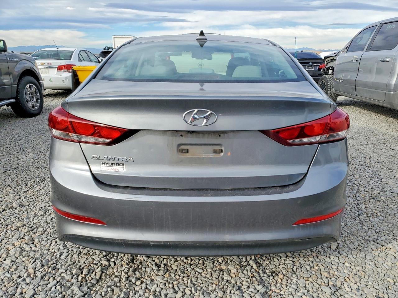 2017 Hyundai Elantra Se - Image 6