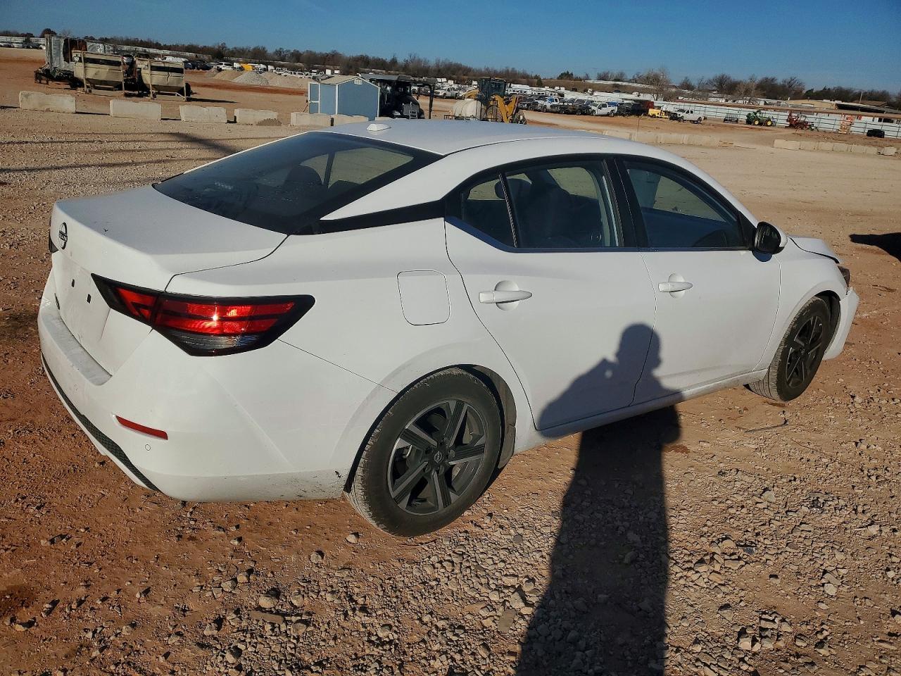 2025 Nissan Sentra Sv - Фото 3