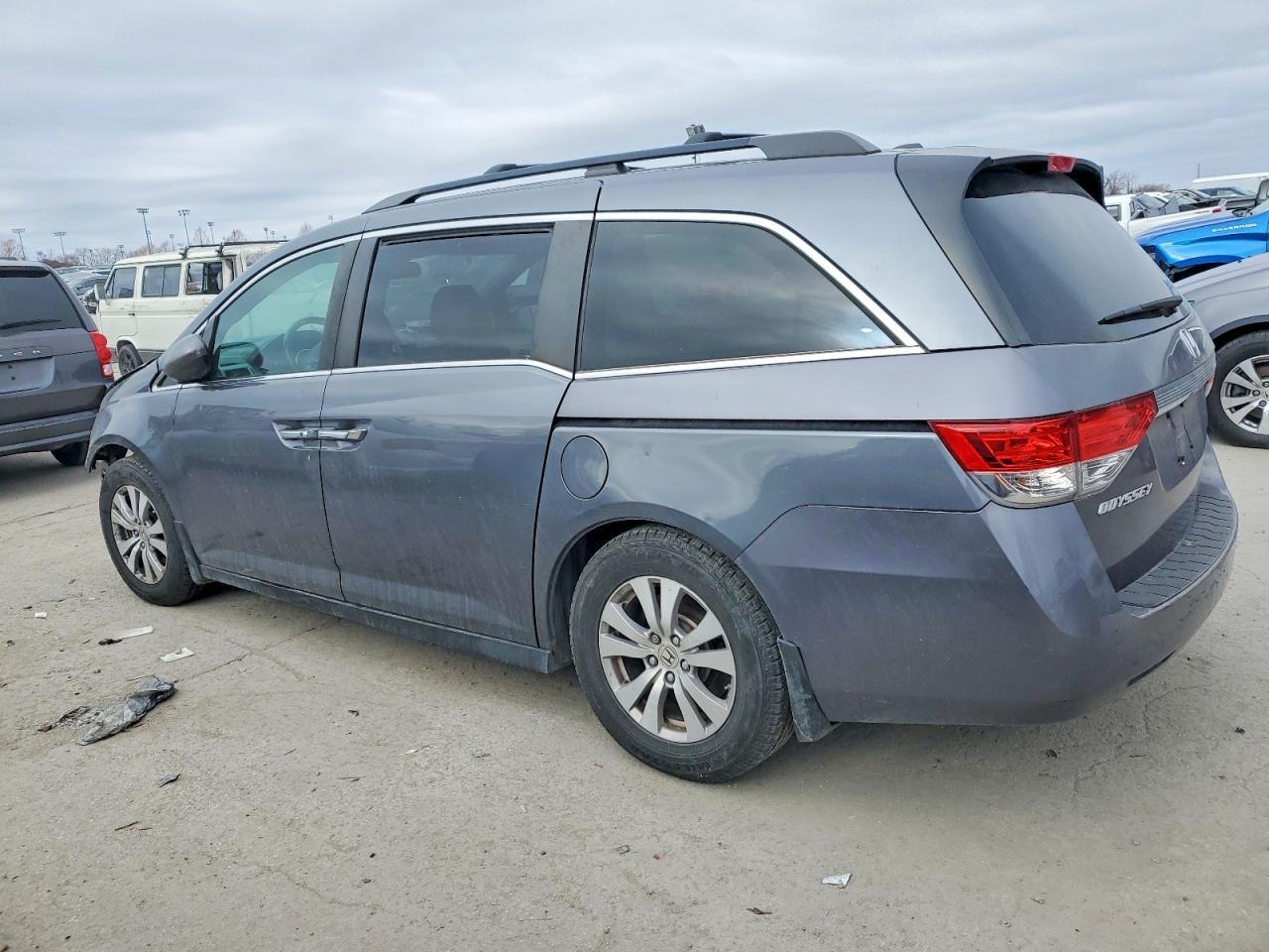 2014 Honda Odyssey Exl - Image 2