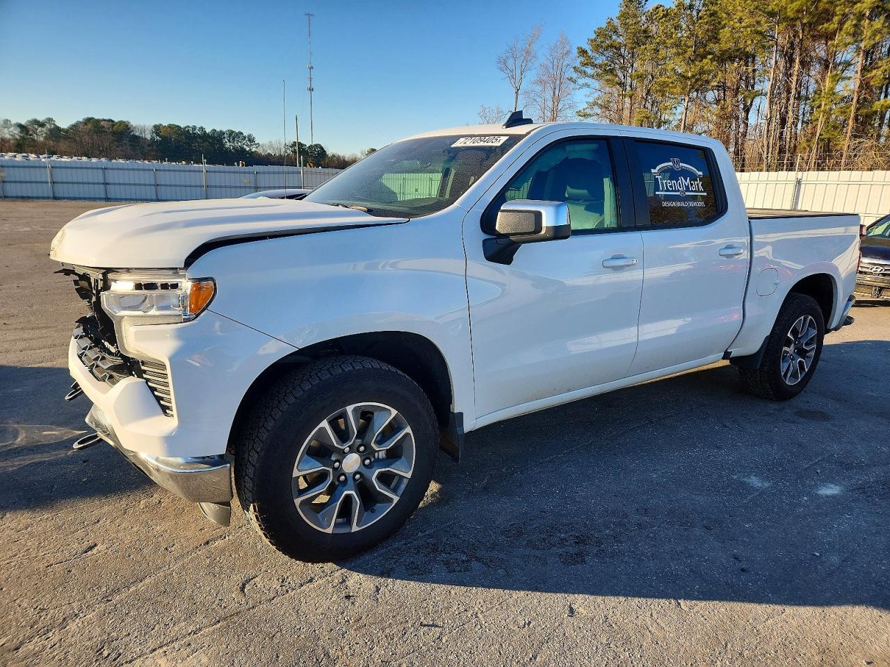 2024 Chevrolet Silvrdo Lt