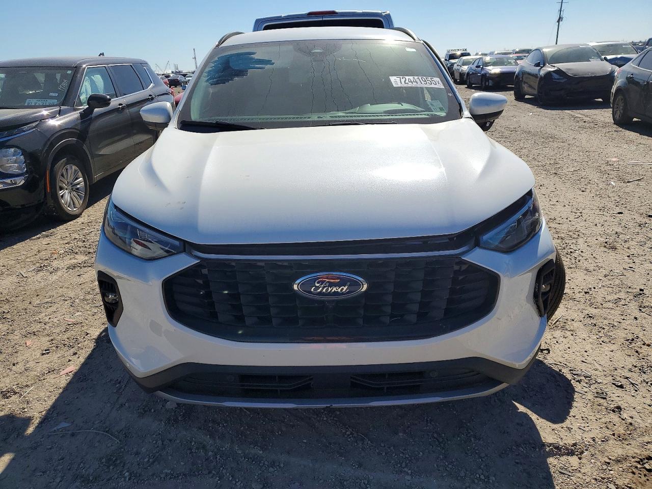 2025 Ford Escape - Image 5