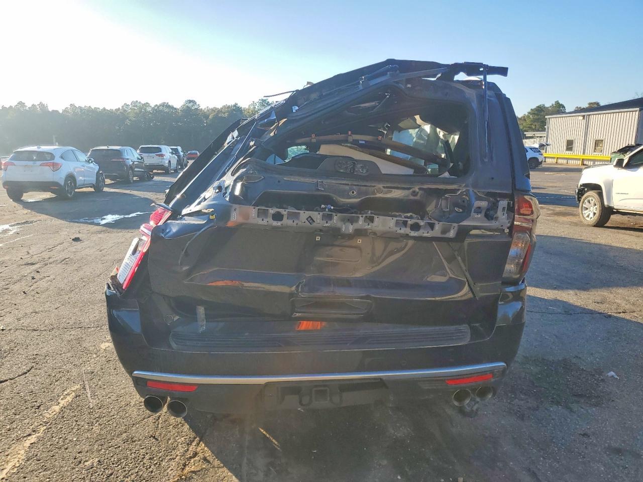 2023 Chevrolet Tahoe C1500 High Country - Фото 6