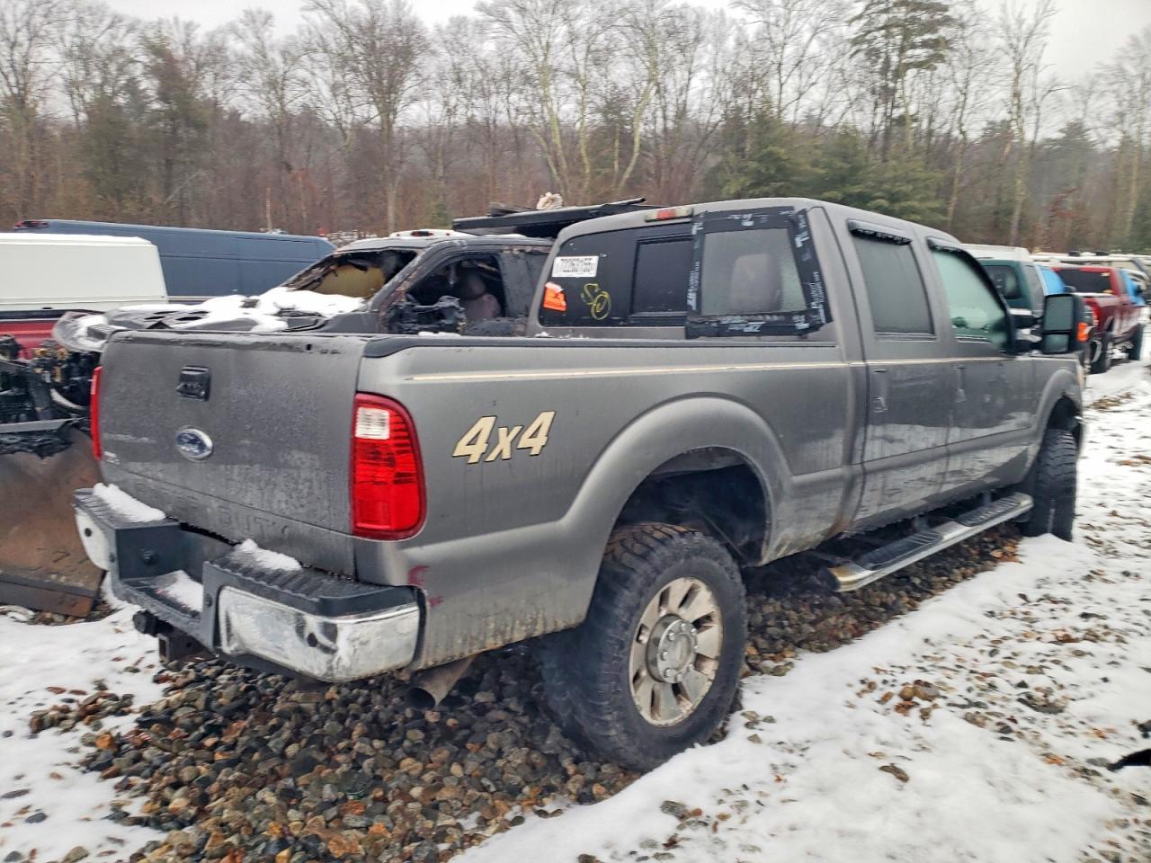 2011 Ford F350 Super Duty - Image 3