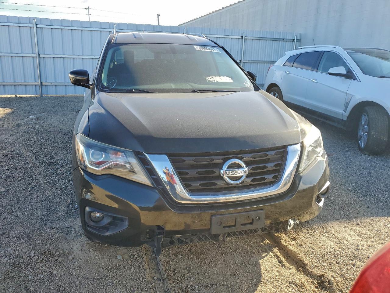 2017 Nissan Pathfinder S - Фото 5