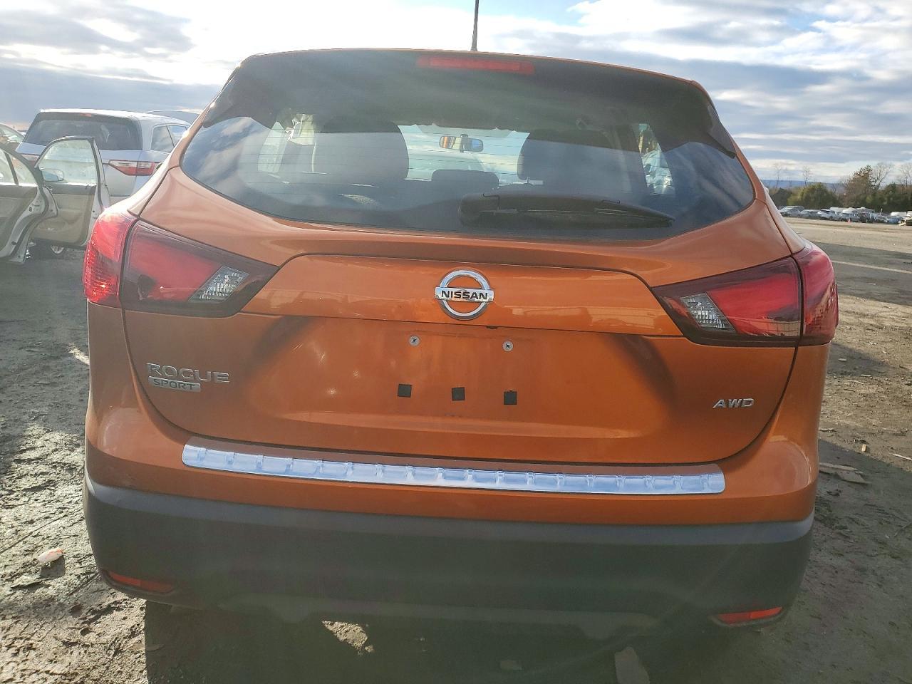 2017 Nissan Rogue Sport S - Фото 6