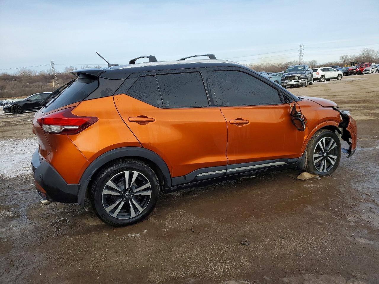 2020 Nissan Kicks Sr - Фото 3