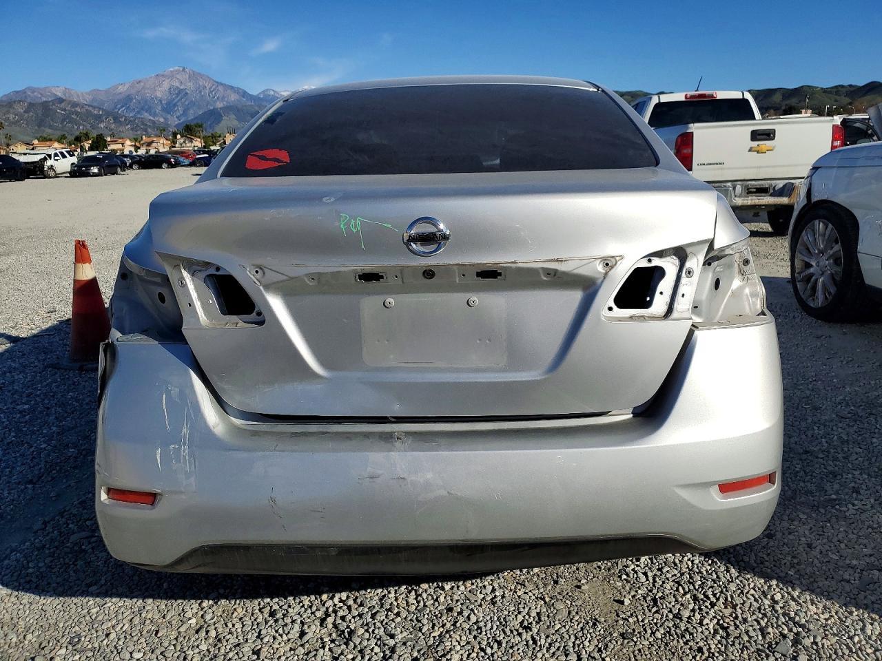 2015 Nissan Sentra S - Image 6