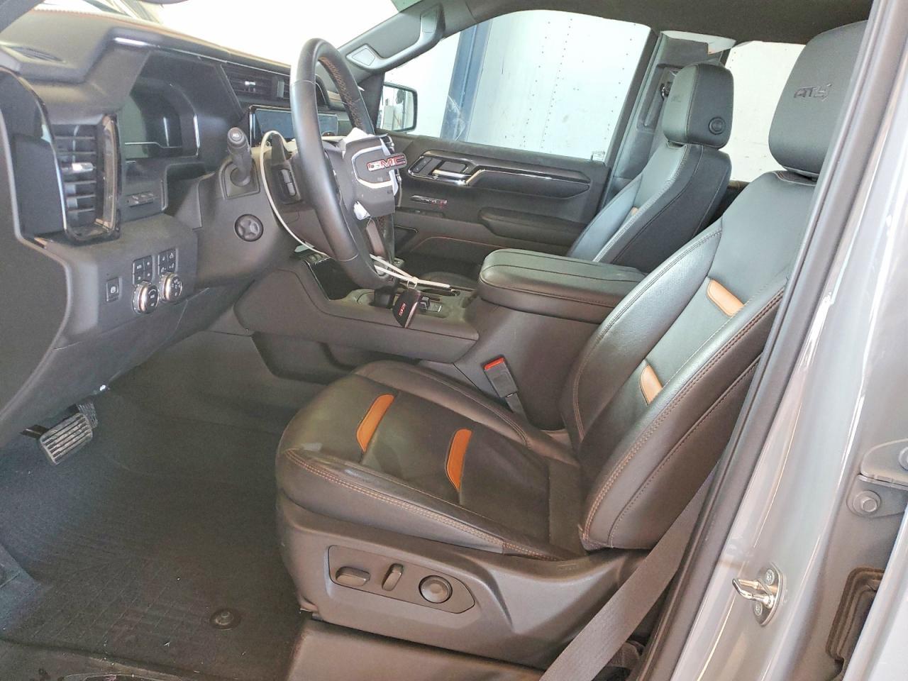 2024 GMC Sierra K1500 At4 - Фото 7