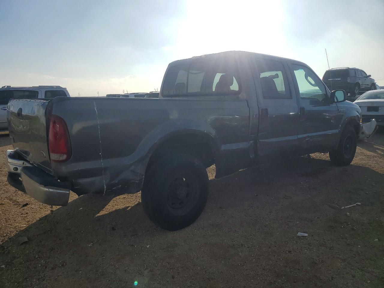 2004 Ford F250 Super Duty - Фото 3