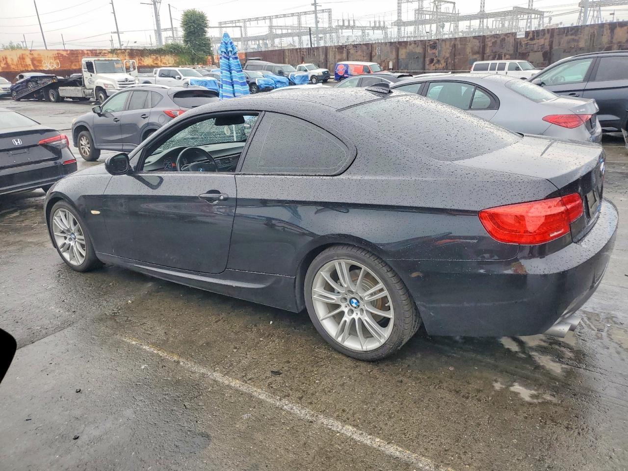 2011 BMW 328 I Sulev - Фото 2