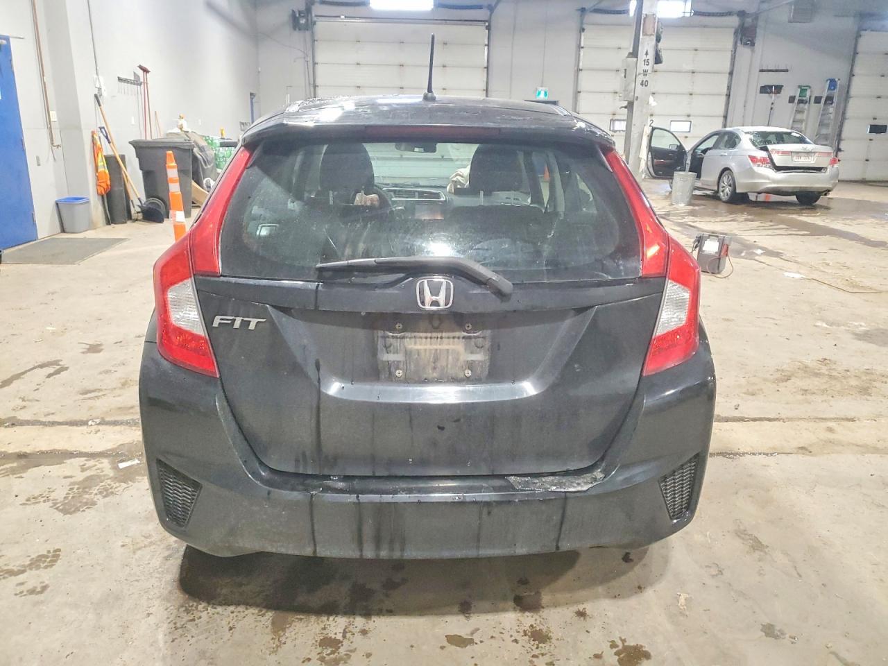 2015 Honda Fit Lx 5Dr - Image 6
