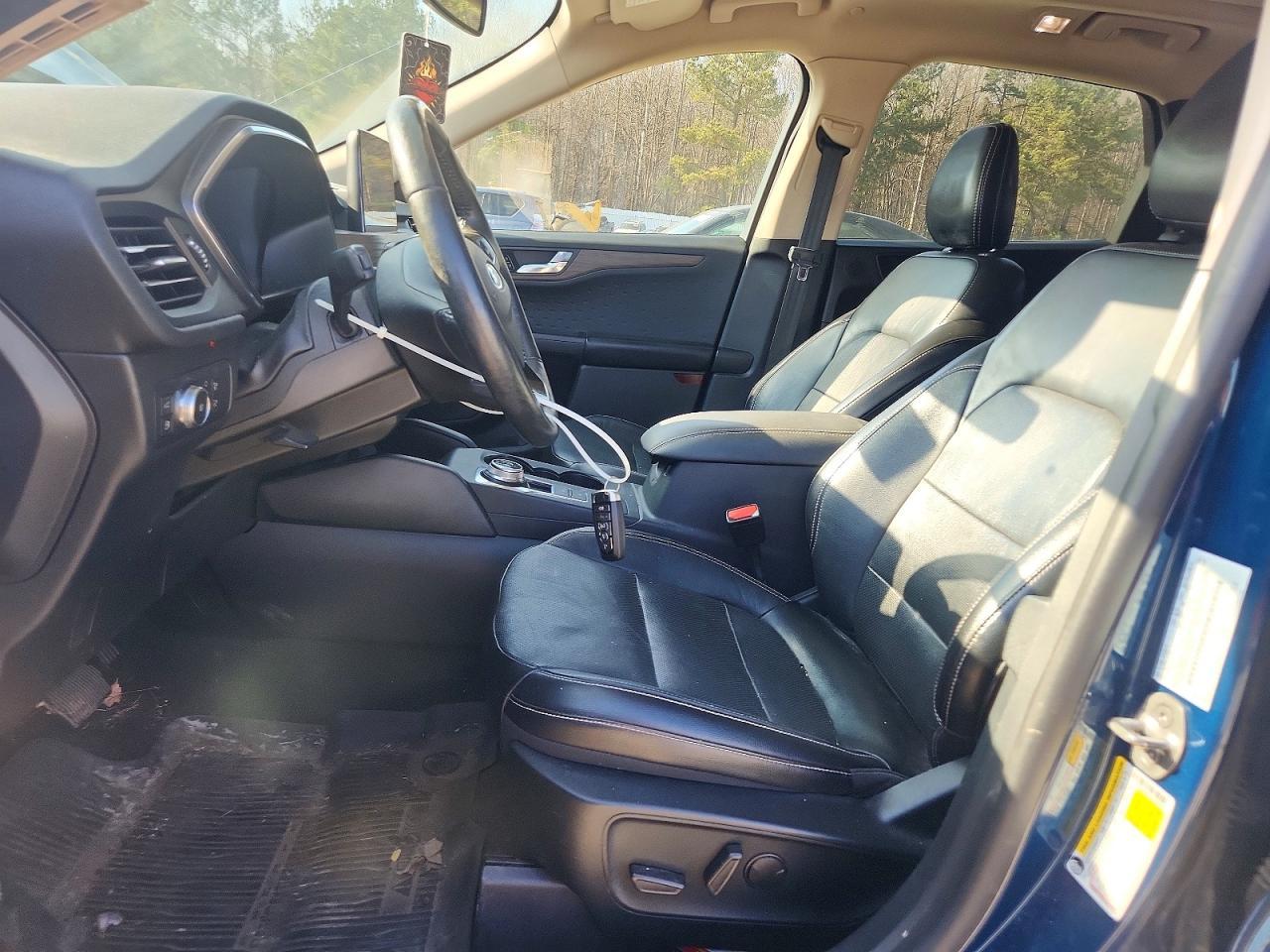 2020 Ford Escape Titanium - Image 7