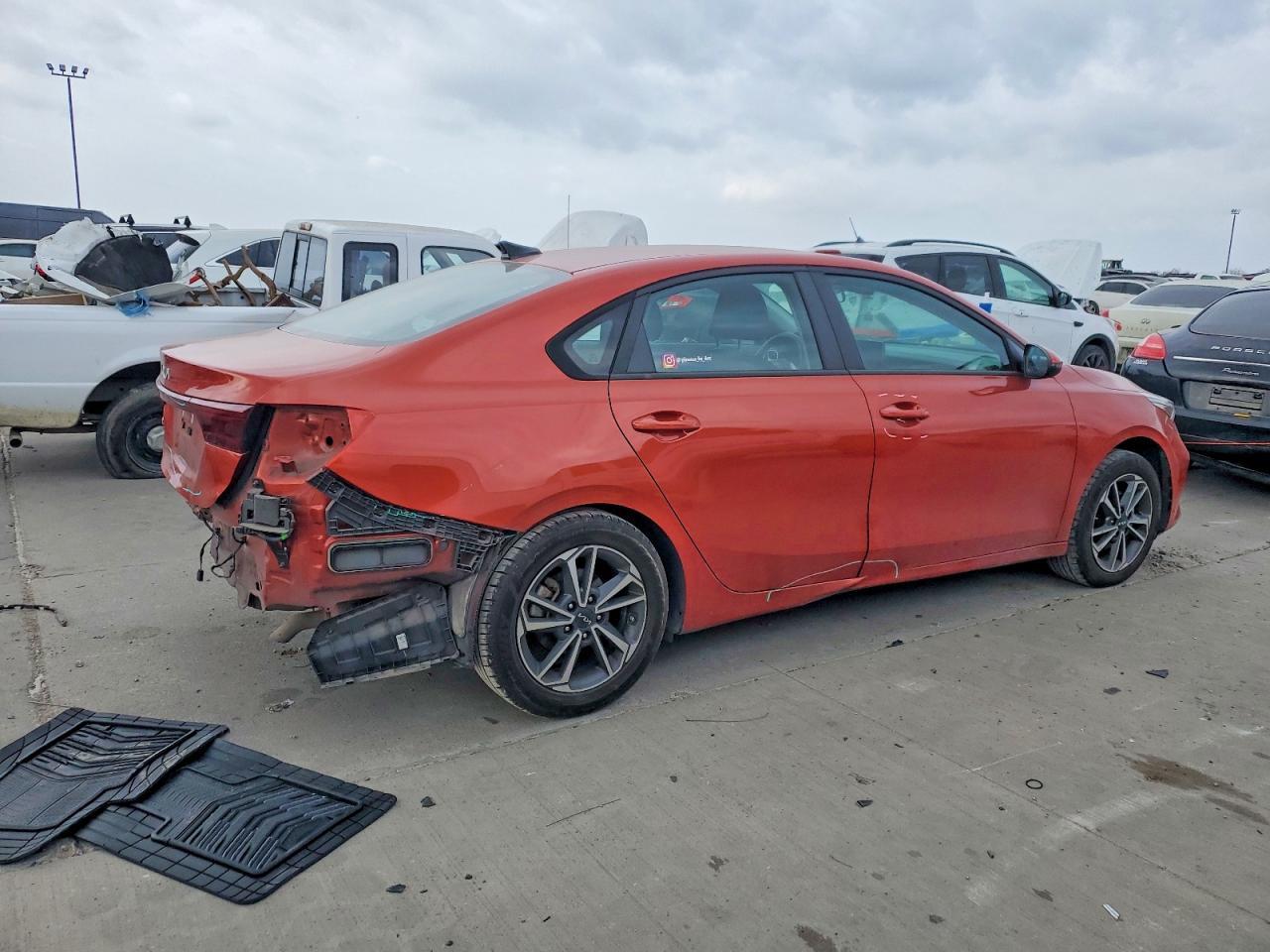 2023 Kia Forte Lx - Фото 3