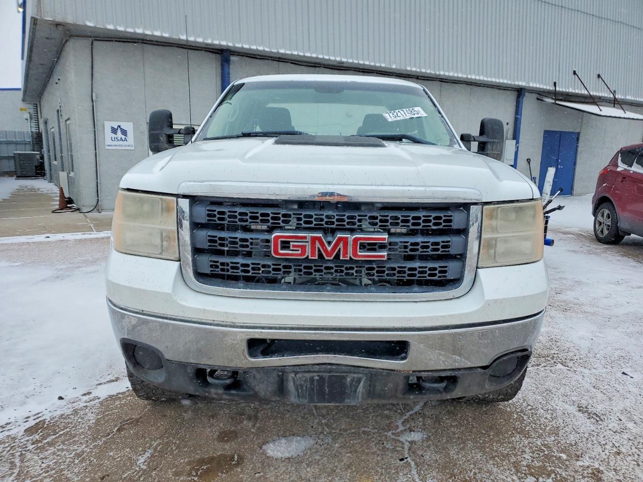 2011 GMC Sierra K2500 Heavy Duty - Image 5
