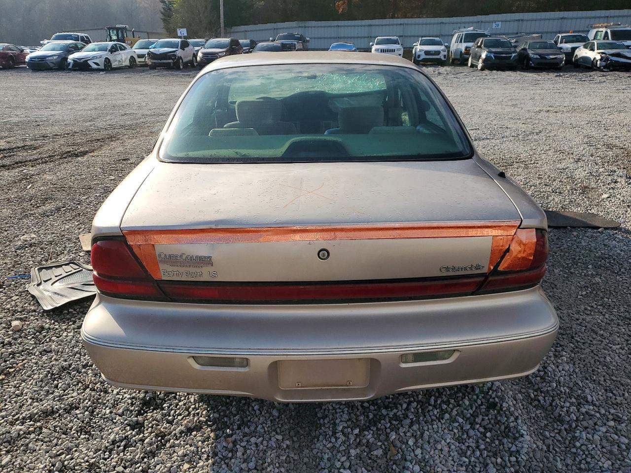 1999 Oldsmobile 88 Base - Фото 6