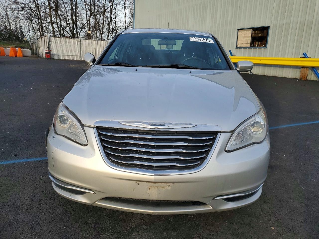 2011 Chrysler 200 Touring - Фото 5
