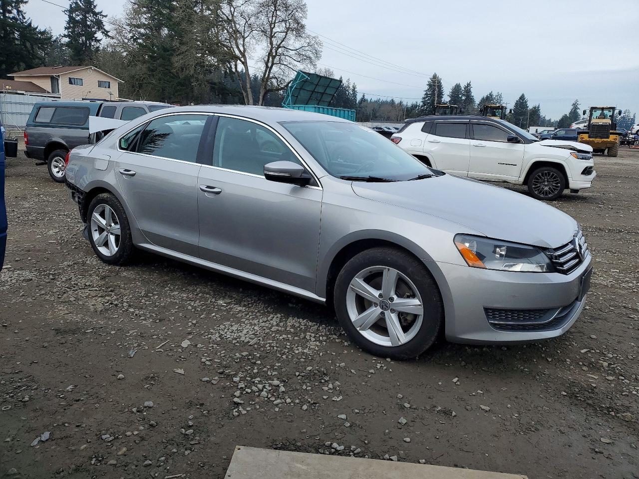 2013 Volkswagen Passat Se - Image 4