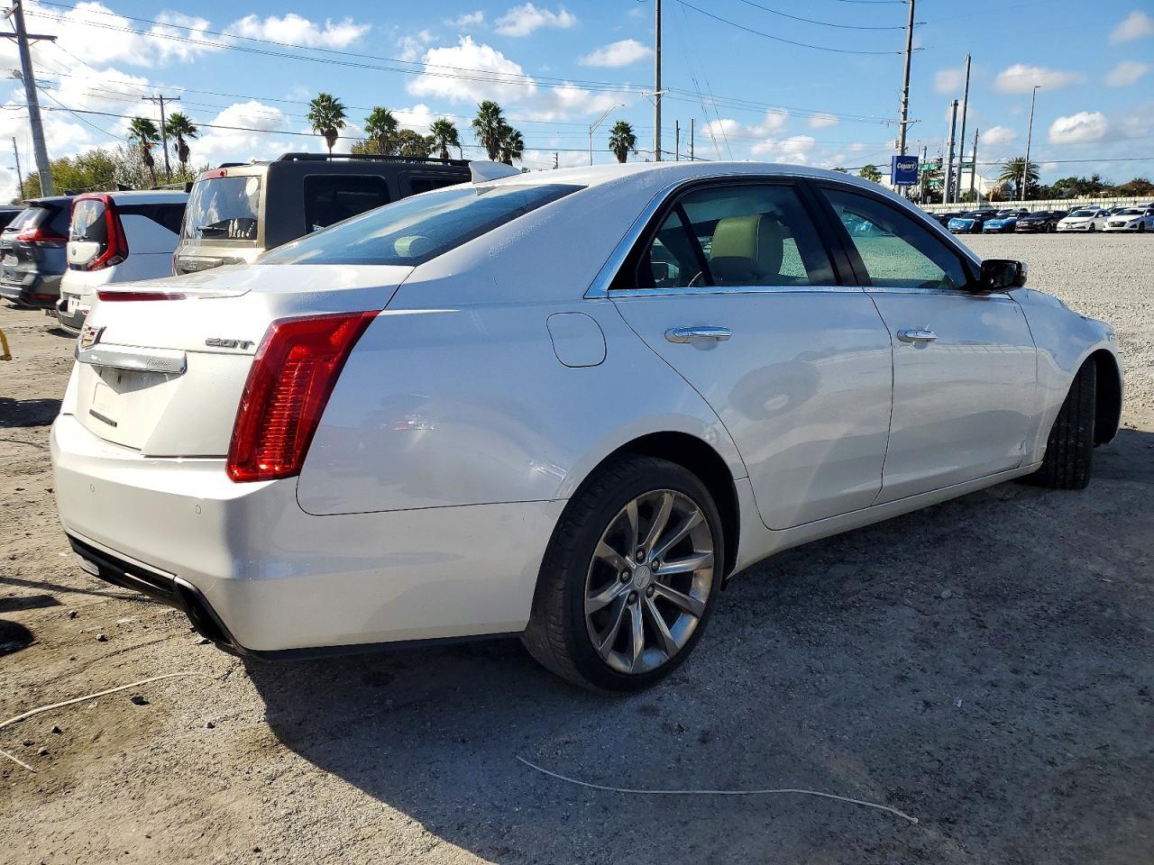 2019 Cadillac Cts Luxury - Фото 3