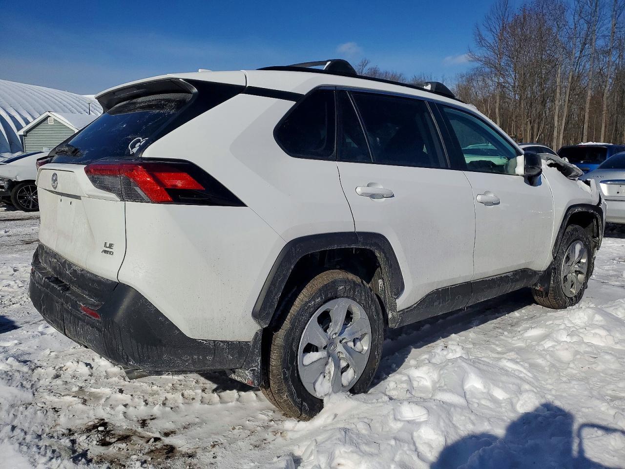 2020 Toyota Rav4 Le - Фото 3
