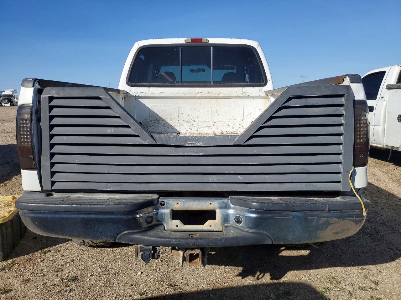 2002 Ford F250 Super Duty - Image 6