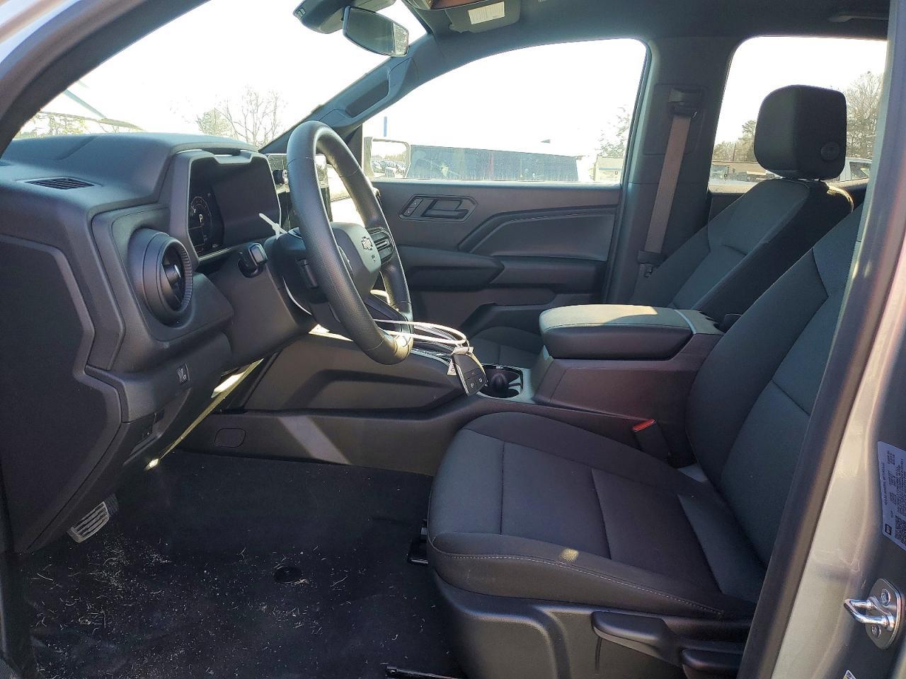 2025 Chevrolet Colorado - Фото 7