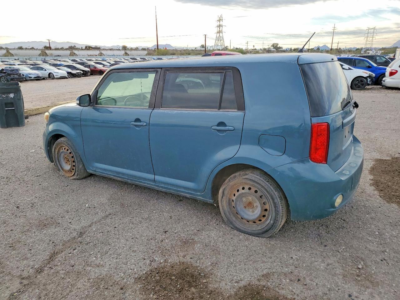 2008 Scion Xb - Фото 2