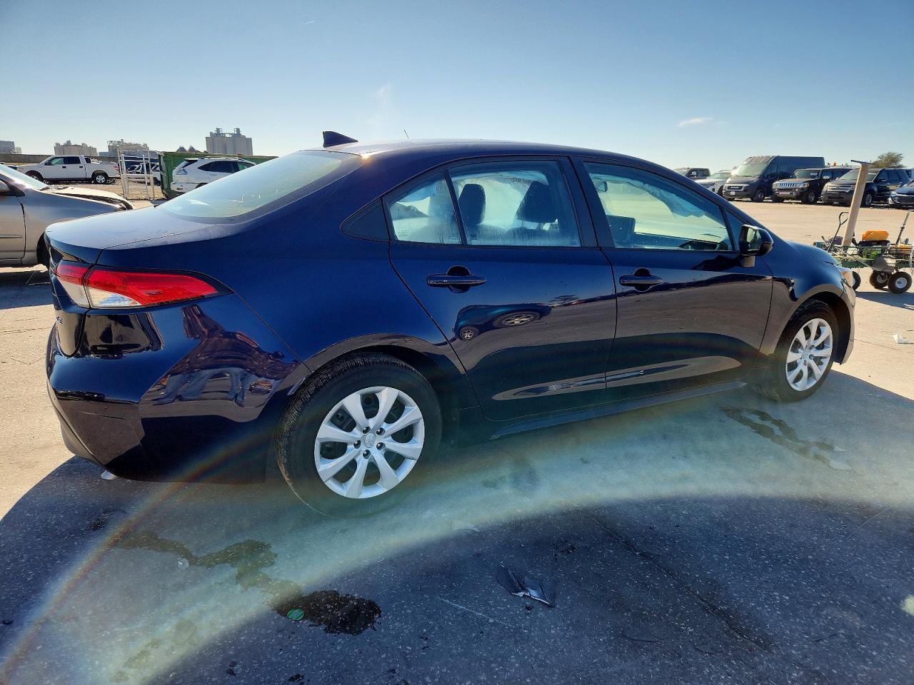 2024 Toyota Corolla Le - Фото 3