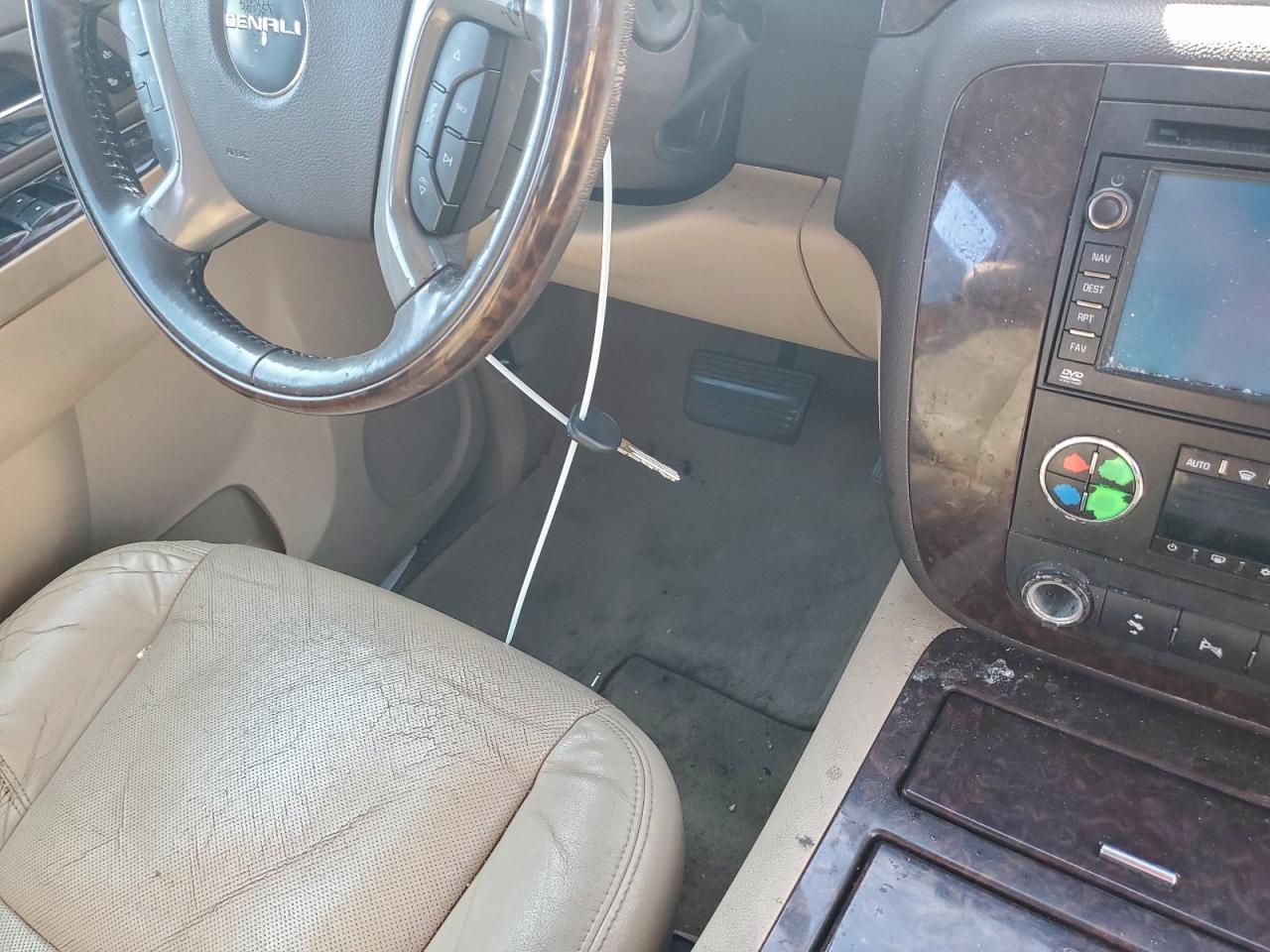 2011 GMC Yukon Xl Denali - Image 7