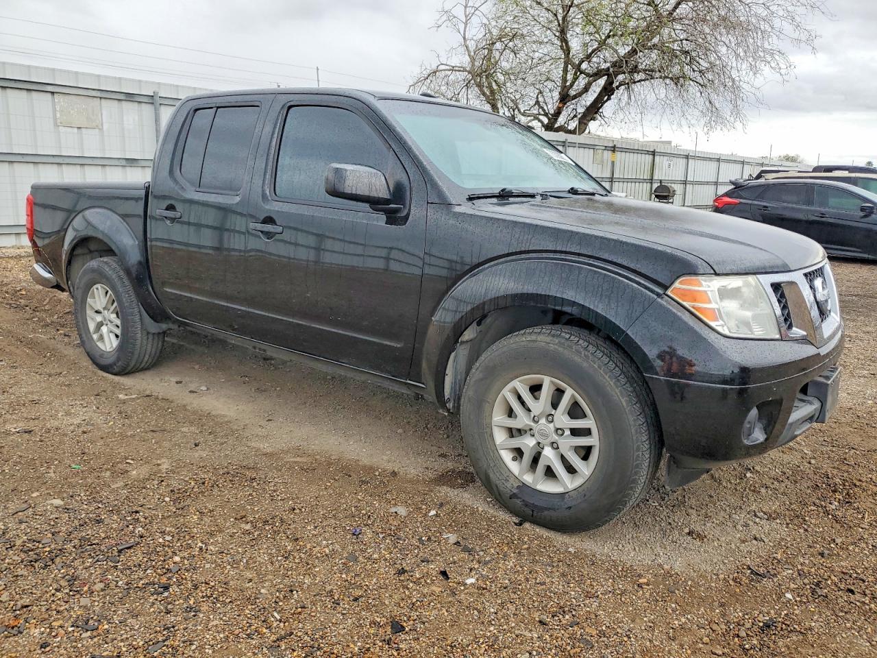 2018 Nissan Frontier S - Image 4